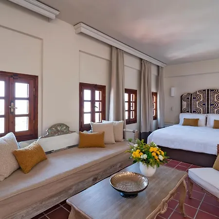 Maris Lindos Suites & Apartments Zewnętrze zdjęcie