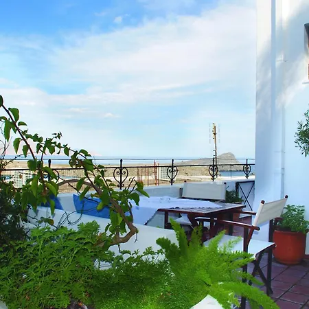 Maris Lindos Suites & Apartments Zewnętrze zdjęcie