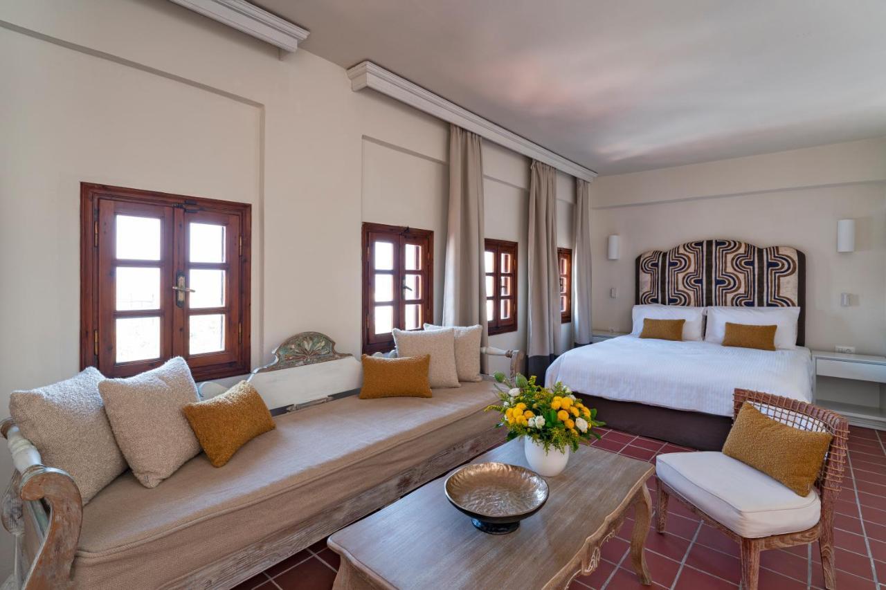 Maris & Appartement Lindos (Rhodes)